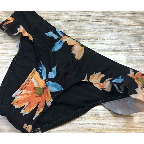 A-253 Ella Moss ruffle sides Bikini Bottom BLACK FLORAL size S - Picture 1 of 1